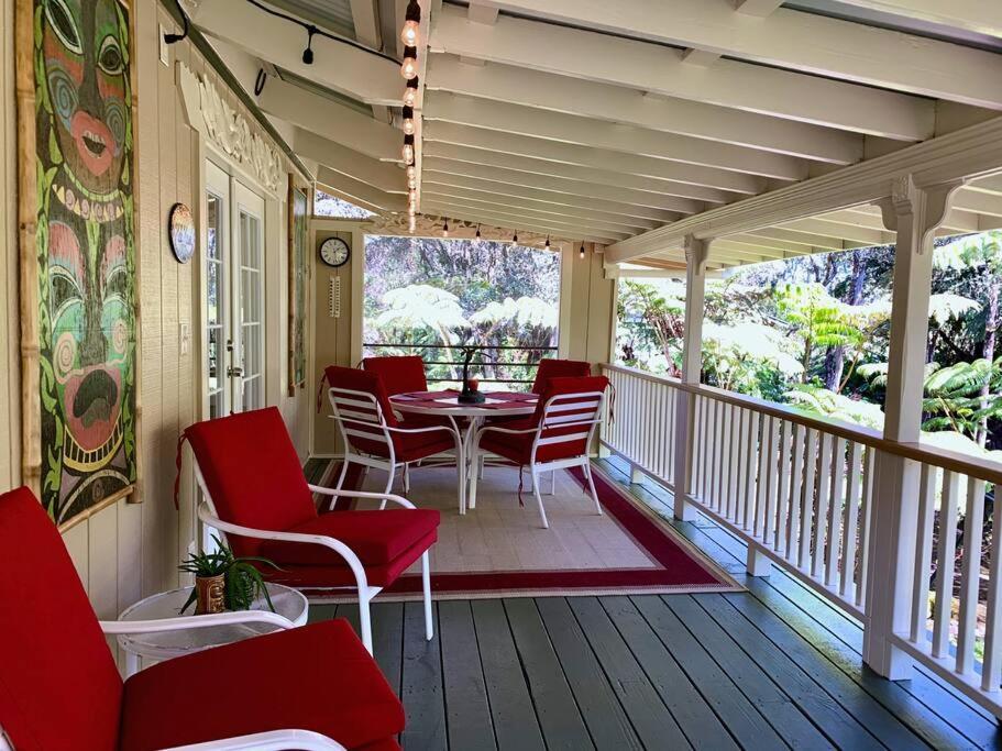 Hau'Oli Place Tiki Cottage In ボルケーノ エクステリア 写真