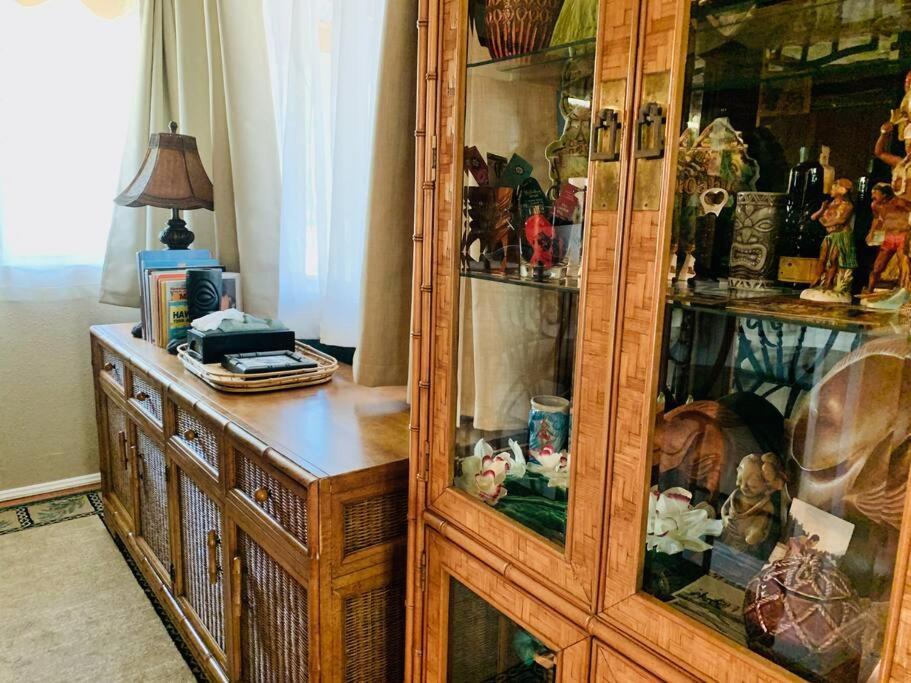Hau'Oli Place Tiki Cottage In ボルケーノ エクステリア 写真
